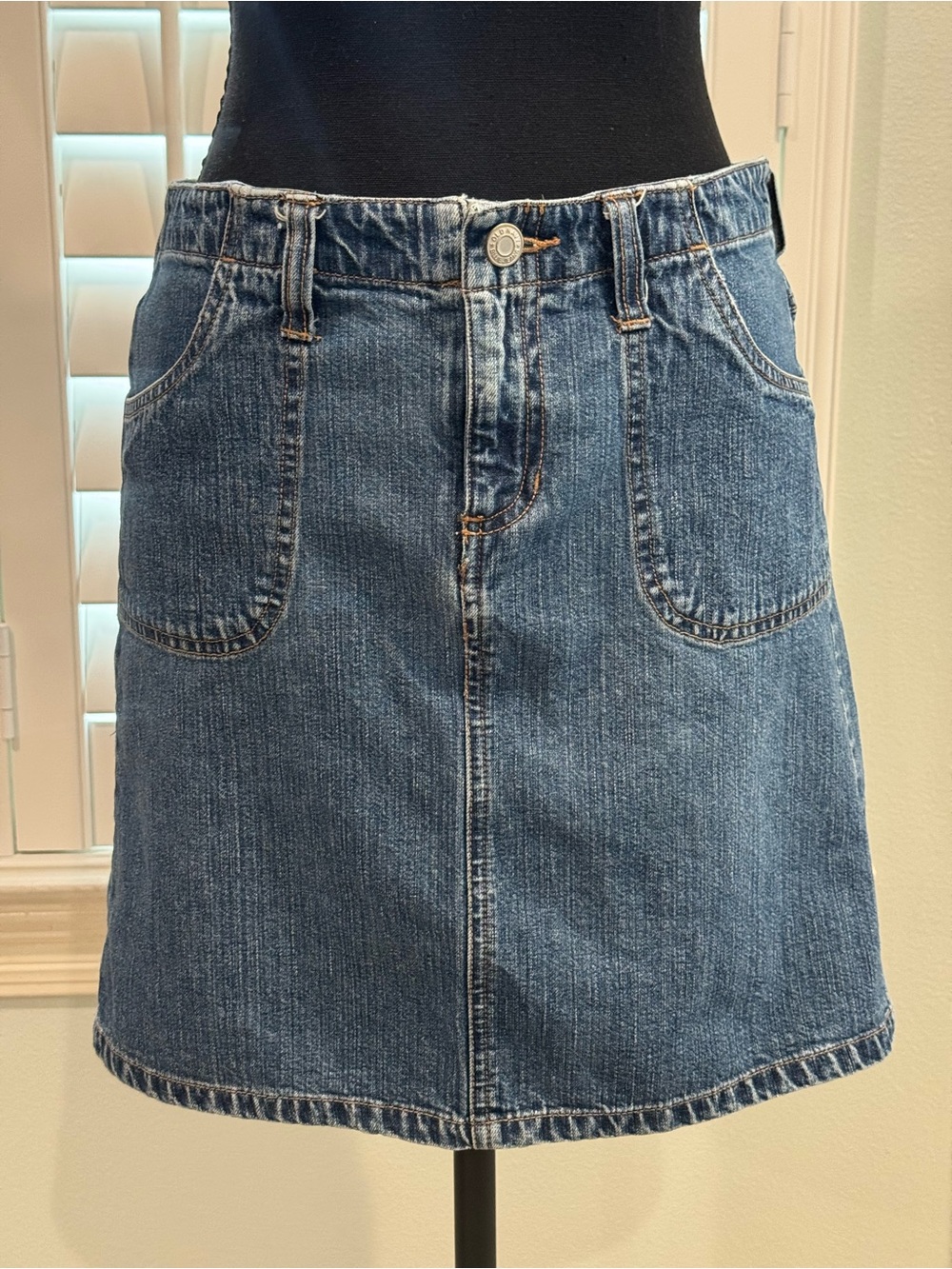 Old Navy Blue Denim Mini Skirt with Front Pockets